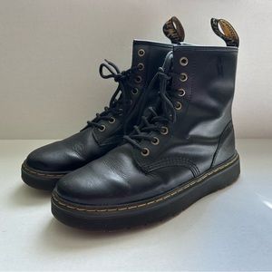 Dr. Martens Zavala 8 Eyelet Smooth Black